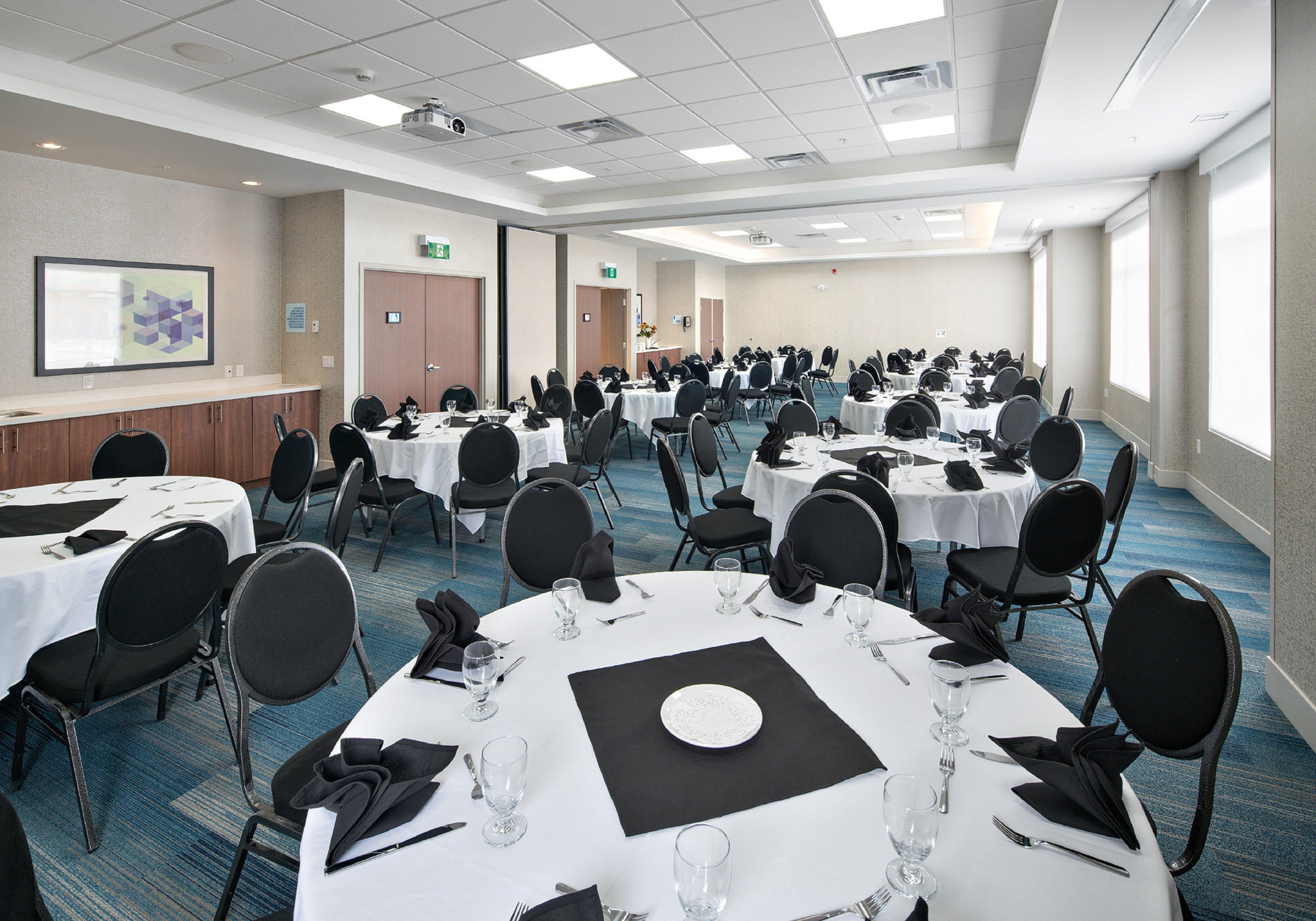 Holiday Inn Express - Red Deer North By Ihg Kültér fotó