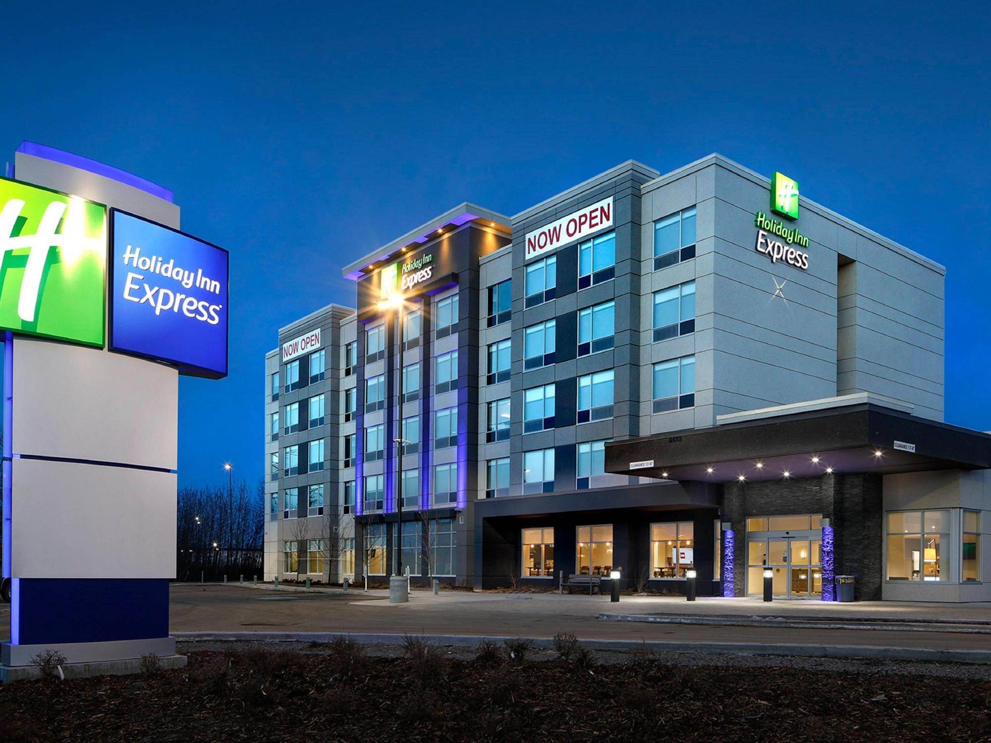 Holiday Inn Express - Red Deer North By Ihg Kültér fotó